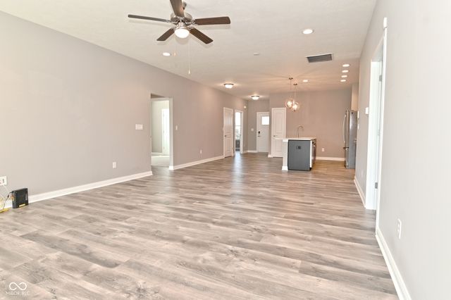 9170 Hedley Way E, Avon, IN 46123