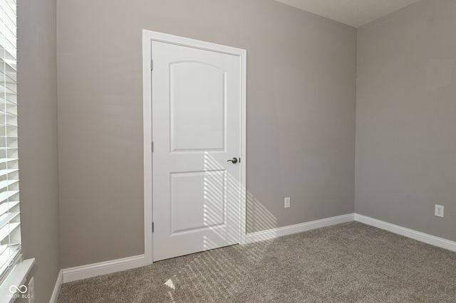 9170 Hedley Way E, Avon, IN 46123