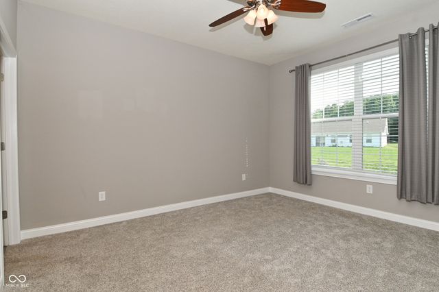 9170 Hedley Way E, Avon, IN 46123