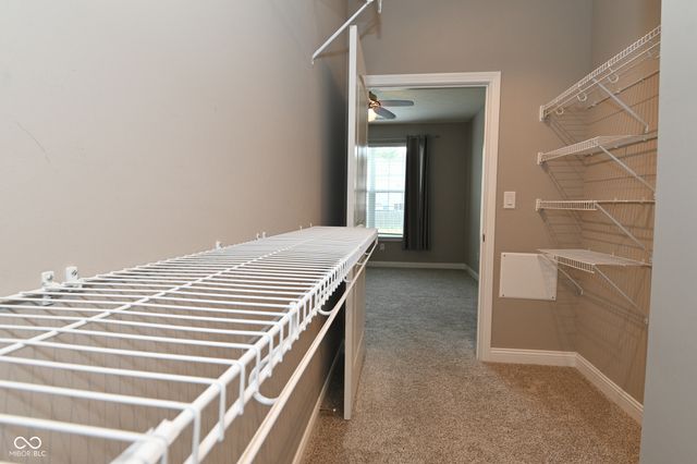 9170 Hedley Way E, Avon, IN 46123