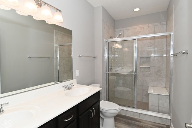 9170 Hedley Way E, Avon, IN 46123