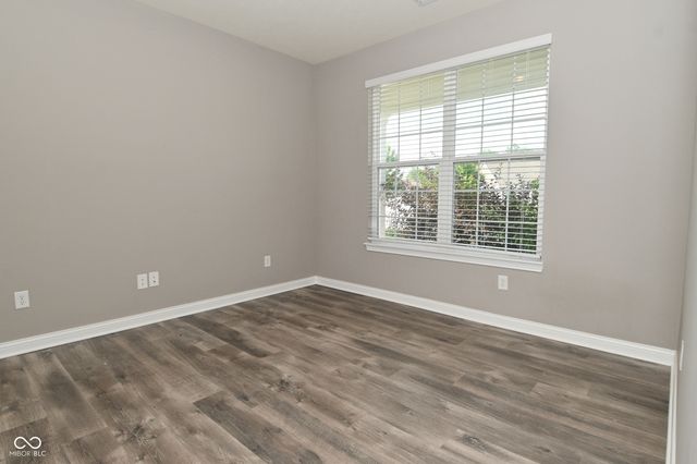 9170 Hedley Way E, Avon, IN 46123