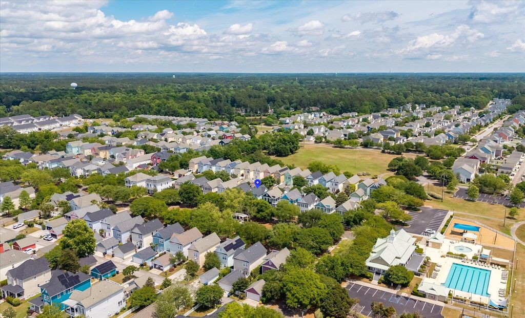 Image 30 of property listing at 315 White Gables Drive, Summerville, SC 29483