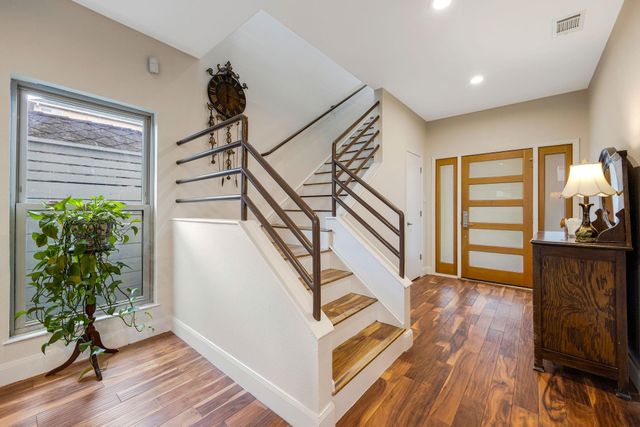 510 Birdsall Street, Houston, TX 77007