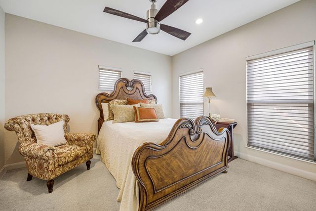 510 Birdsall Street, Houston, TX 77007