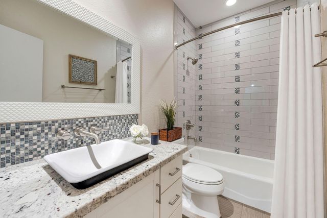 510 Birdsall Street, Houston, TX 77007