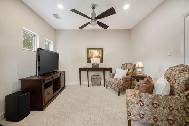 510 Birdsall Street, Houston, TX 77007
