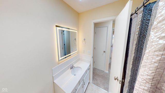 229 E Village Drive, Carmel, IN 46032