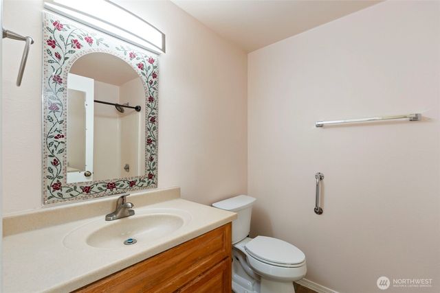 6811 36th Avenue SE, Lacey, WA 98503