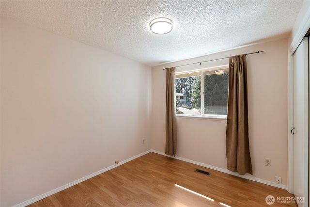 6811 36th Avenue SE, Lacey, WA 98503