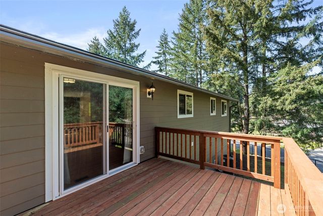 6811 36th Avenue SE, Lacey, WA 98503