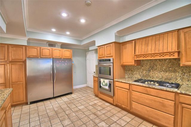 700 MCKAY DRIVE, Haines City, FL 33844