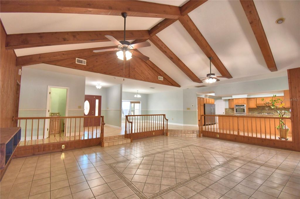 Image 11 of property listing at 700 MCKAY DRIVE, Haines City, FL 33844