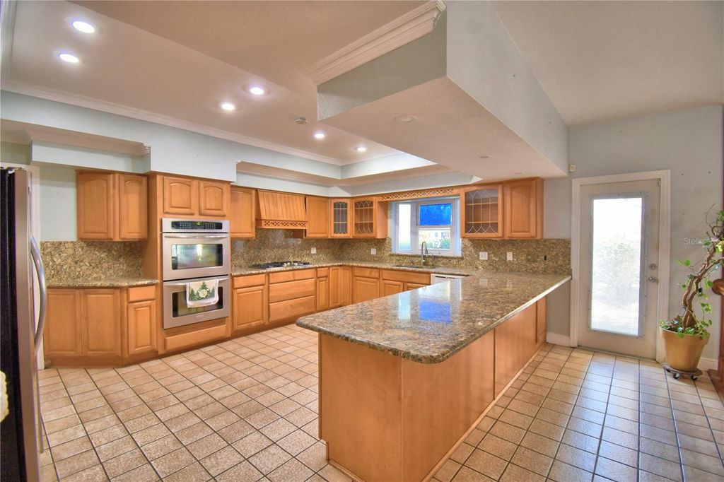 Image 12 of property listing at 700 MCKAY DRIVE, Haines City, FL 33844