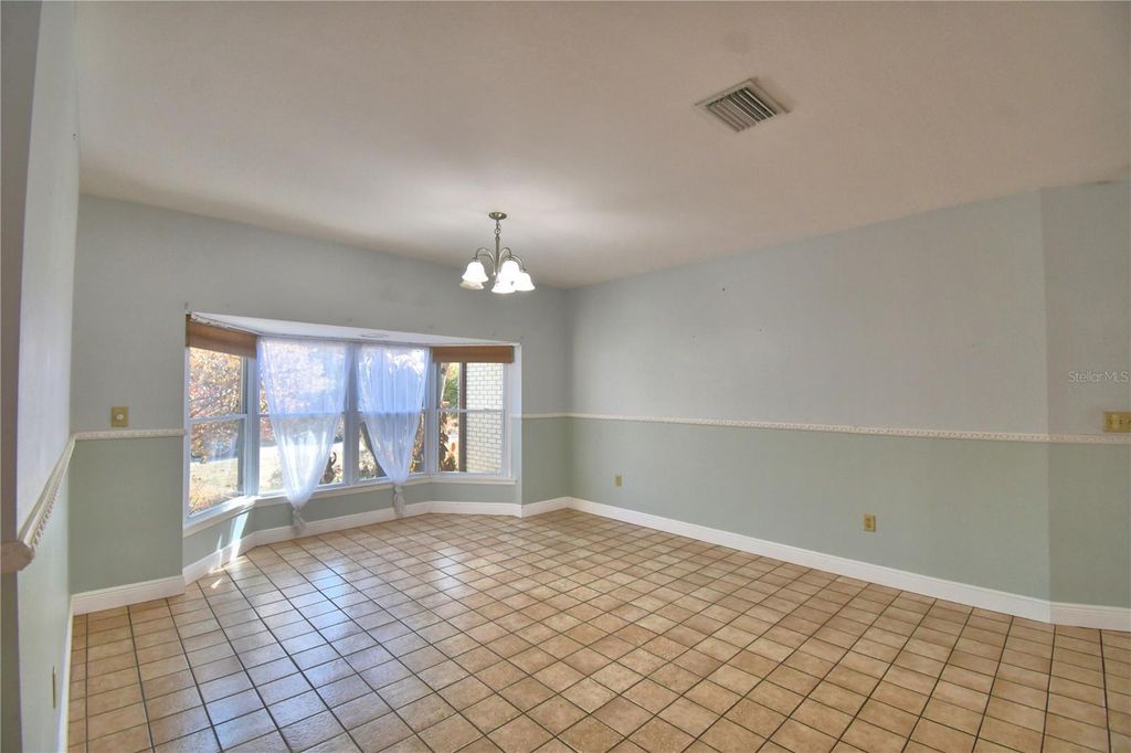 Image 18 of property listing at 700 MCKAY DRIVE, Haines City, FL 33844