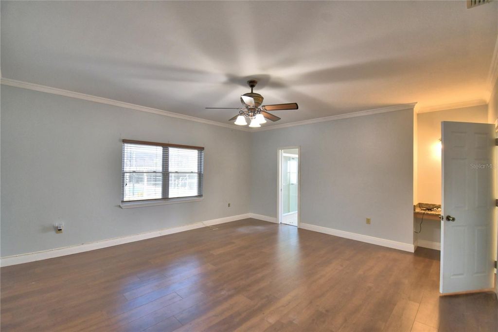 Image 21 of property listing at 700 MCKAY DRIVE, Haines City, FL 33844