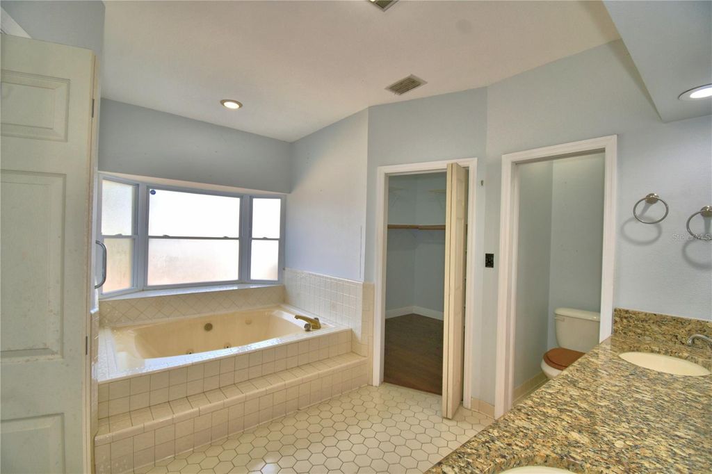 Image 27 of property listing at 700 MCKAY DRIVE, Haines City, FL 33844