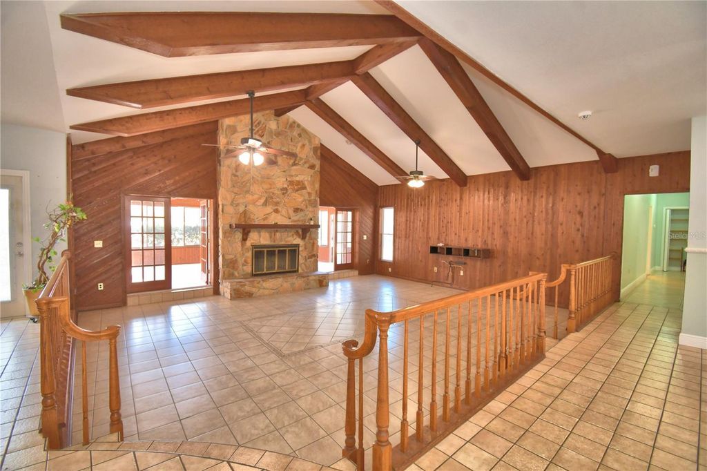 Image 6 of property listing at 700 MCKAY DRIVE, Haines City, FL 33844