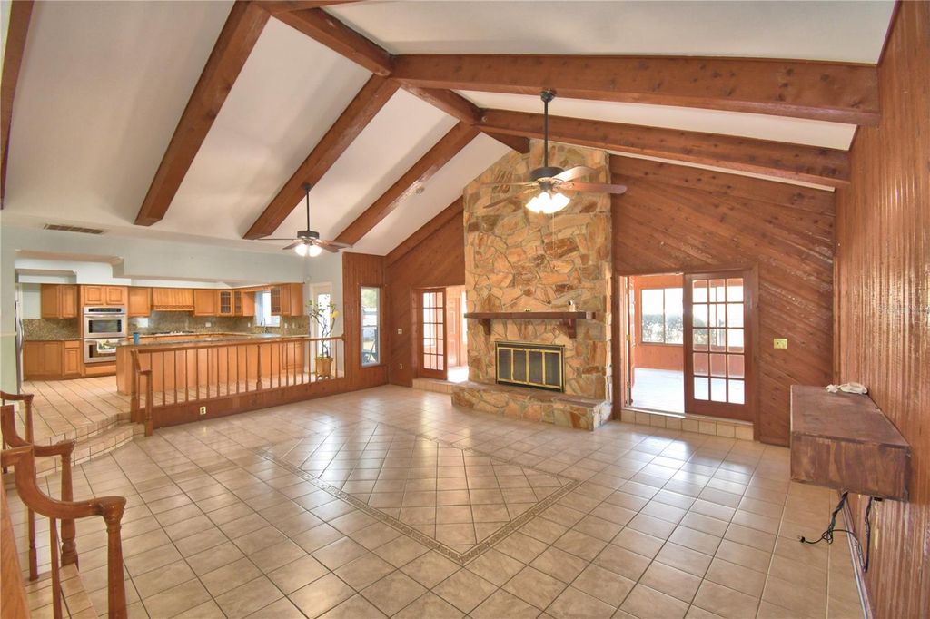 Image 7 of property listing at 700 MCKAY DRIVE, Haines City, FL 33844