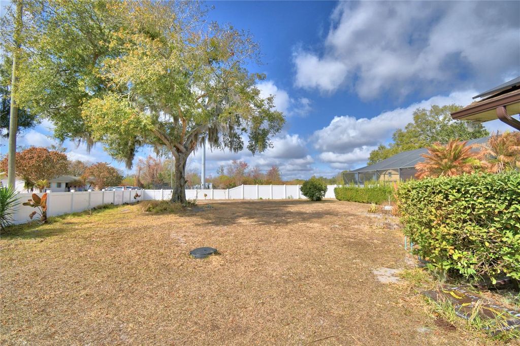 Image 81 of property listing at 700 MCKAY DRIVE, Haines City, FL 33844