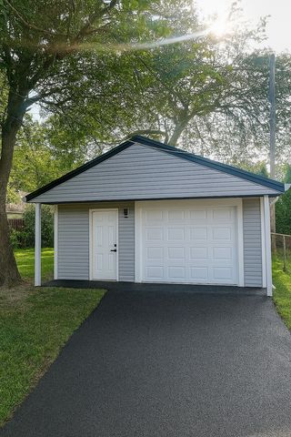 18506 Martin Avenue, Homewood, IL 60430