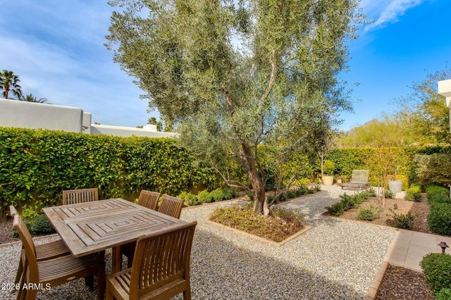 6112 N 31ST Place, Phoenix, AZ 85016