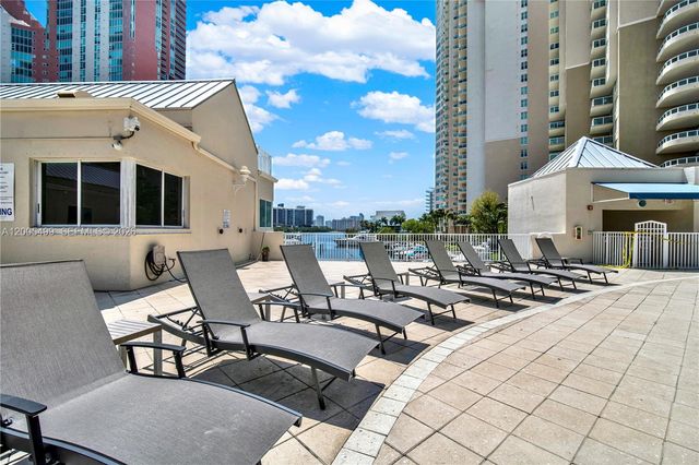 3370 Hidden Bay Dr 1702, Aventura, FL 33180
