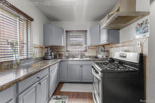 7019 Mead Street, Dearborn, MI 48126