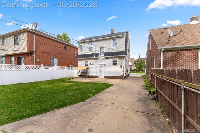 7019 Mead Street, Dearborn, MI 48126