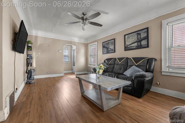 7019 Mead Street, Dearborn, MI 48126