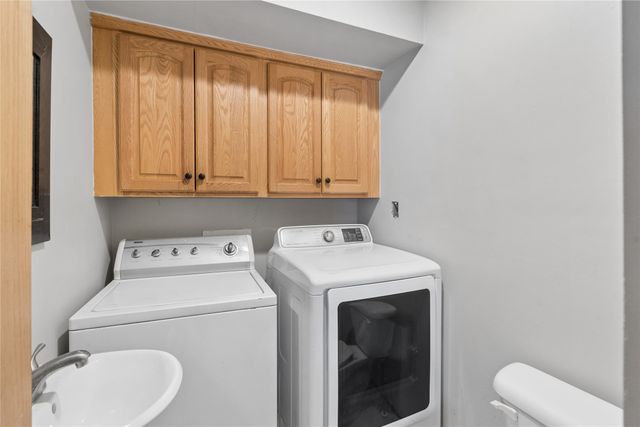 217 9th Street, West Des Moines, IA 50265