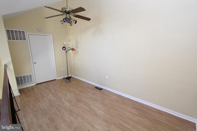 2002 RAVENS CREST DR, Plainsboro, NJ 08536