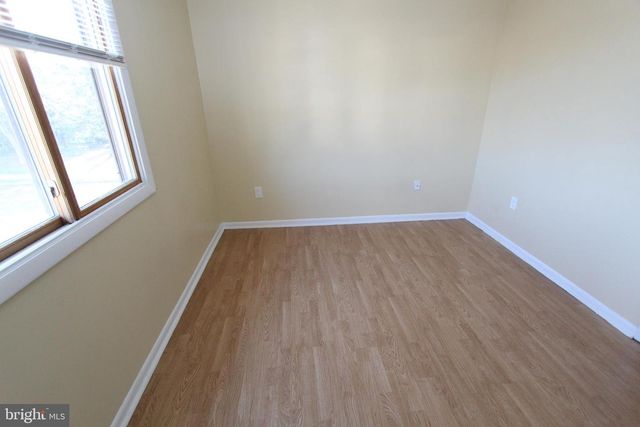 2002 RAVENS CREST DR, Plainsboro, NJ 08536