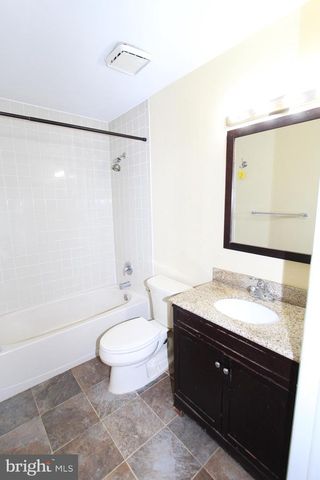 2002 RAVENS CREST DR, Plainsboro, NJ 08536