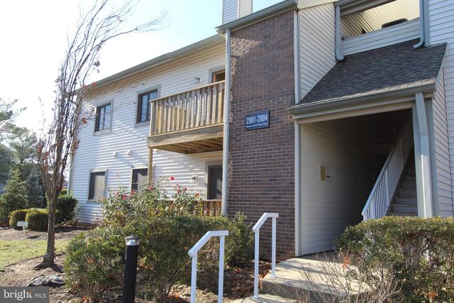2002 RAVENS CREST DR, Plainsboro, NJ 08536