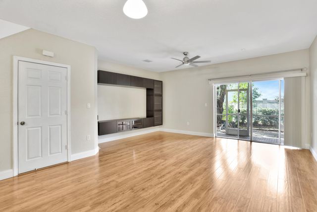 6527 Catalina Lane, Tamarac, FL 33321