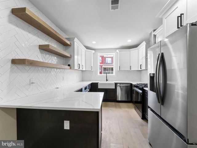7444 N 21ST ST, Philadelphia, PA 19138