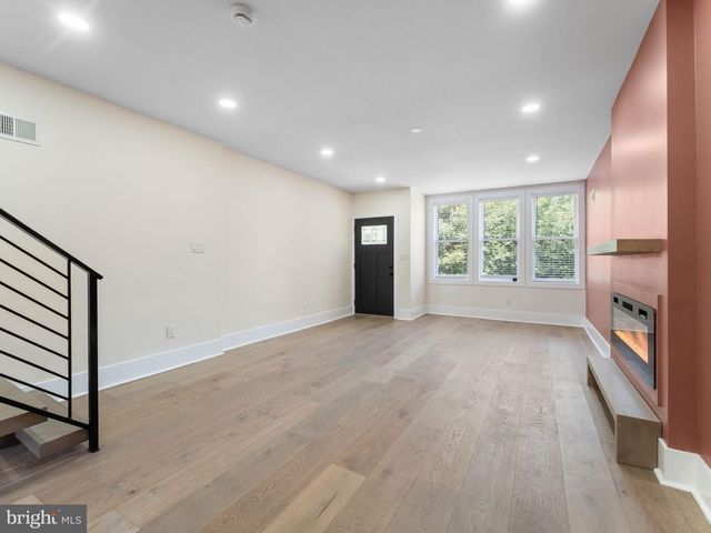 7444 N 21ST ST, Philadelphia, PA 19138