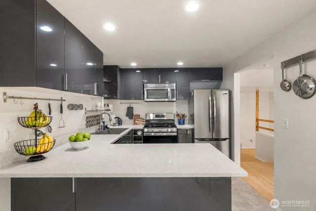 831 19th Avenue S, Seattle, WA 98144