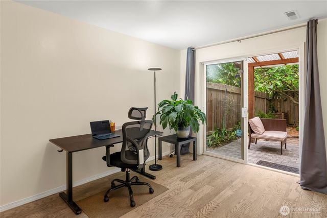 831 19th Avenue S, Seattle, WA 98144