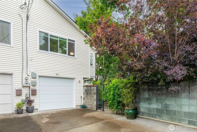 831 19th Avenue S, Seattle, WA 98144