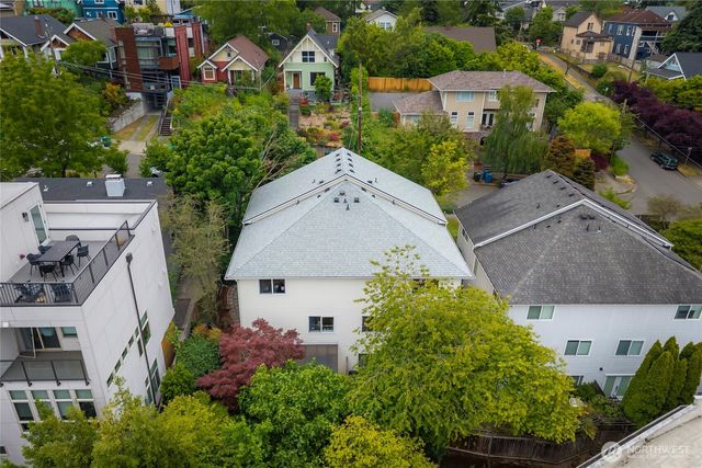 831 19th Avenue S, Seattle, WA 98144