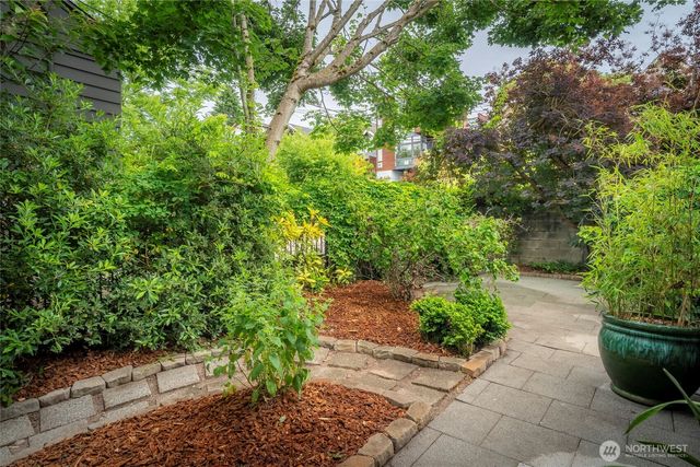 831 19th Avenue S, Seattle, WA 98144