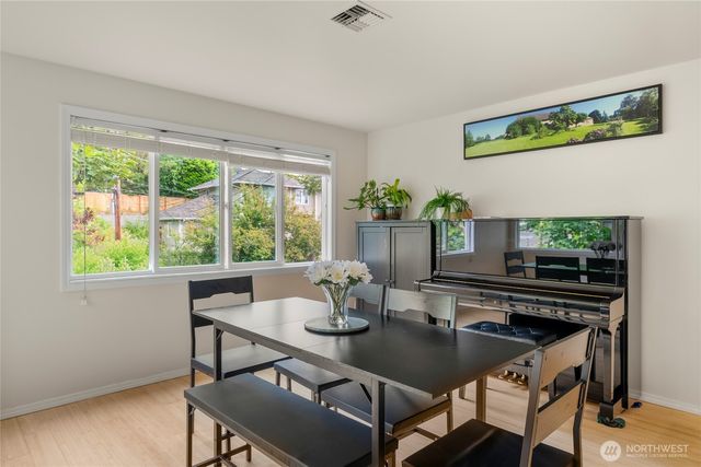 831 19th Avenue S, Seattle, WA 98144