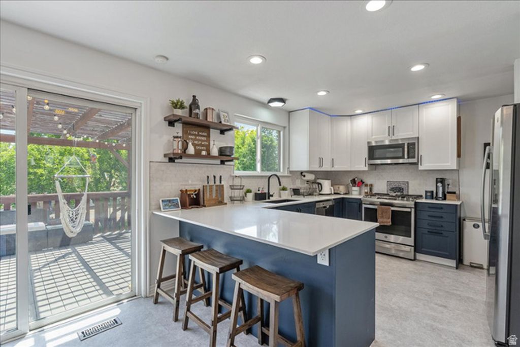 832 N MORTON DR, Salt Lake City, UT 84116 — photo 4