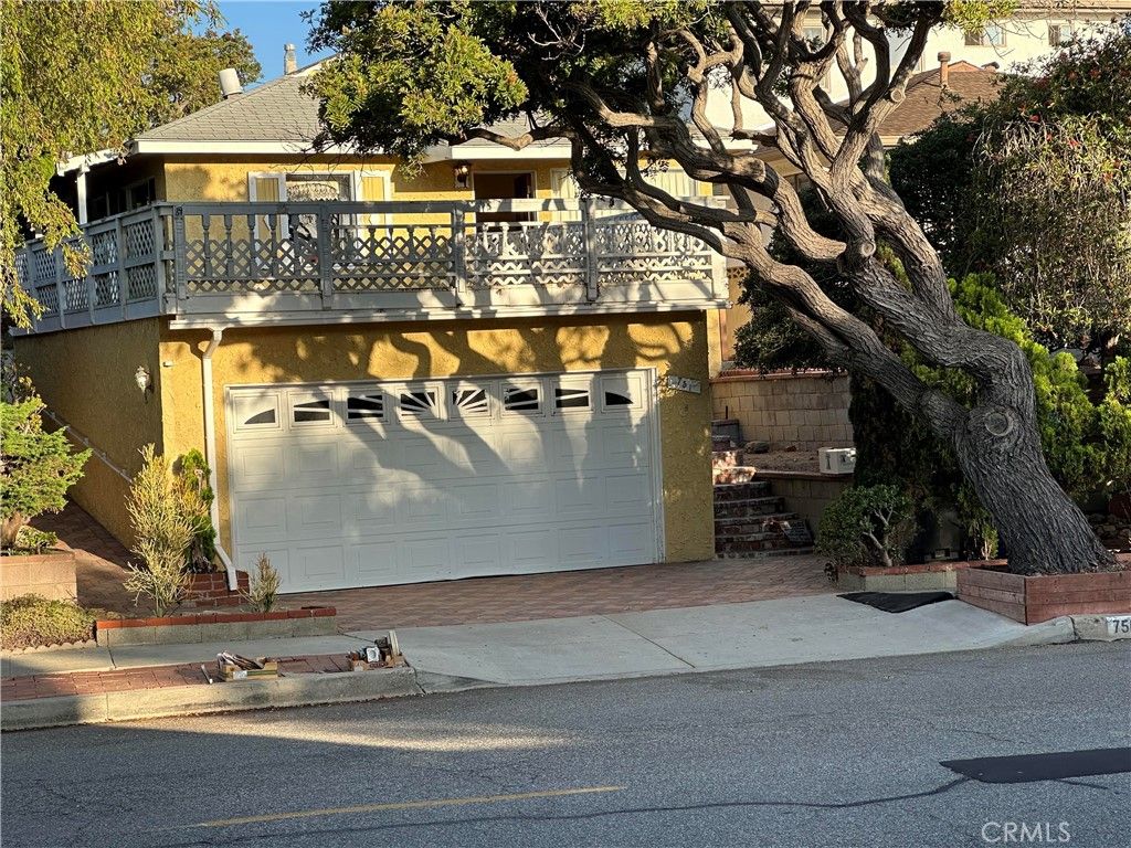 751 S Juanita Avenue, Redondo Beach, CA 90277 — exterior
