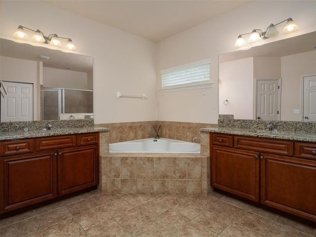 1541 NW 100TH DRIVE, Gainesville, FL 32606