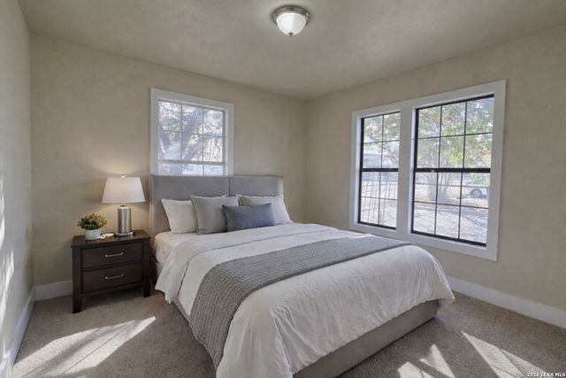 5345 commerce, San Antonio, TX 78237