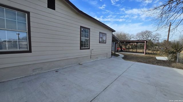 5345 commerce, San Antonio, TX 78237