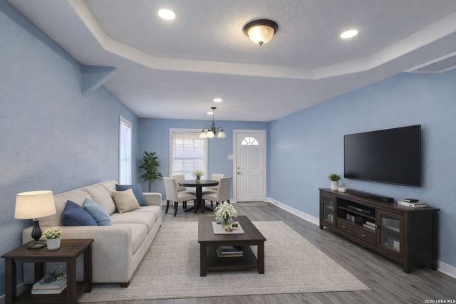 5345 commerce, San Antonio, TX 78237